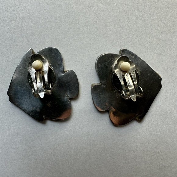 Vintage shell earrings Fish Clip On Mother Of Pearl - Picture 3 of 5